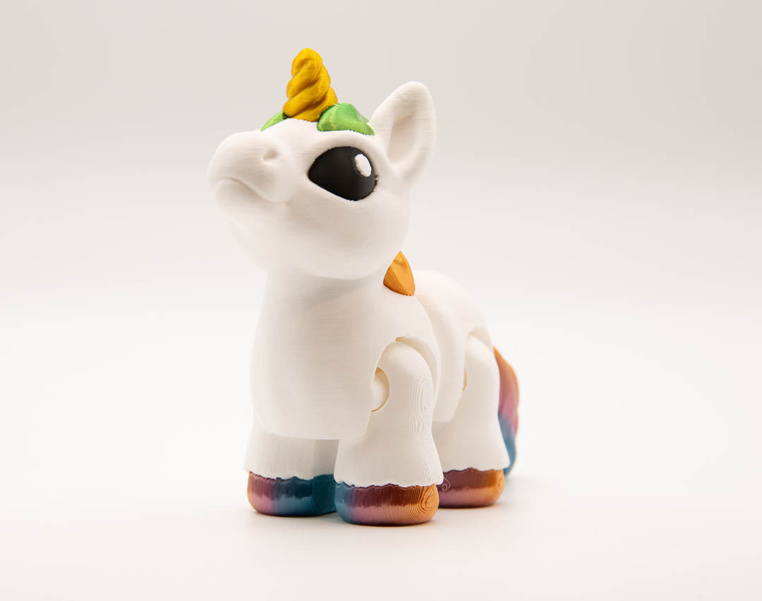 Flexi unicorn fidget toy with rainbow mane – 3D printed articulated toy